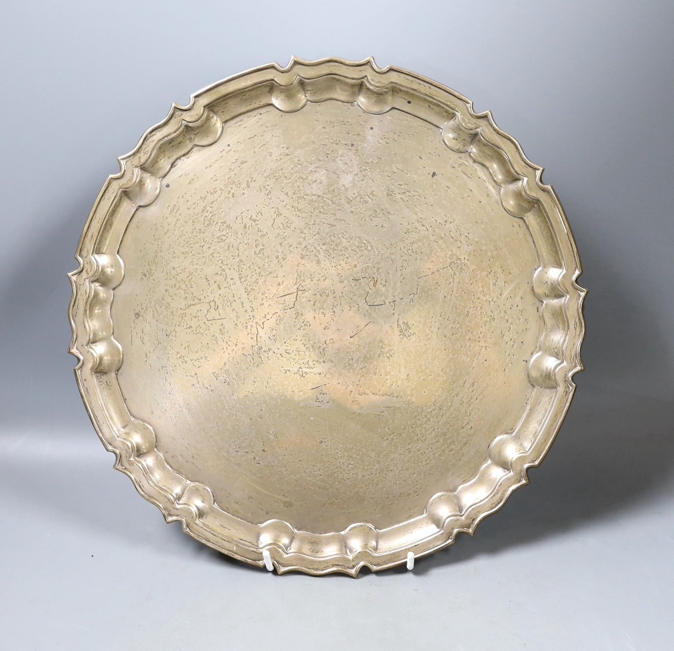 A George V silver salver, William Hutton & Sons, Sheffield, 1921, 30.3cm, 29.5oz.